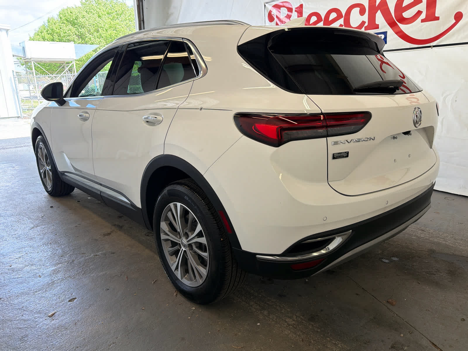 Used 2023 Buick Envision Preferred FWD image 10