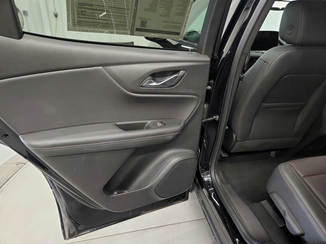 Used 2025 Chevrolet Blazer RS AWD/4WD image 34