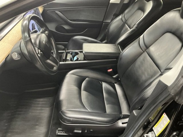 Used 2018 Tesla Model 3 Mid Range image 11