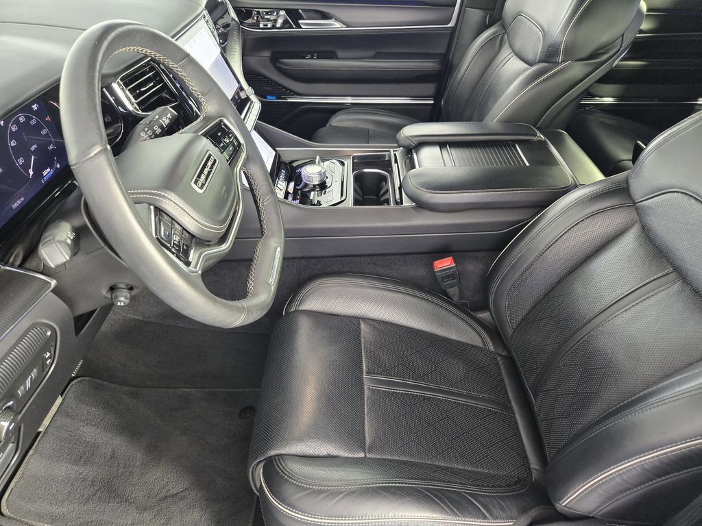 Used 2024 Jeep Grand Wagoneer Series II w/ Quick Order Packagew 28T image 15