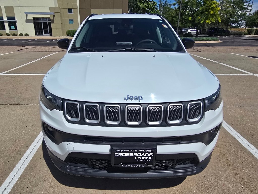 Used 2022 Jeep Compass Latitude AWD/4WD image 9