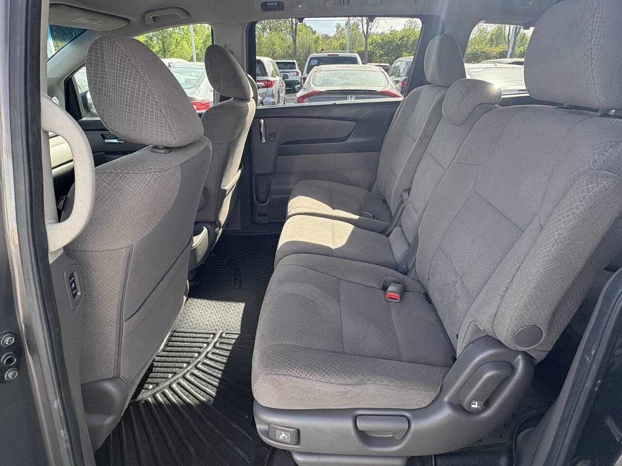 Used 2017 Honda Odyssey SE image 13