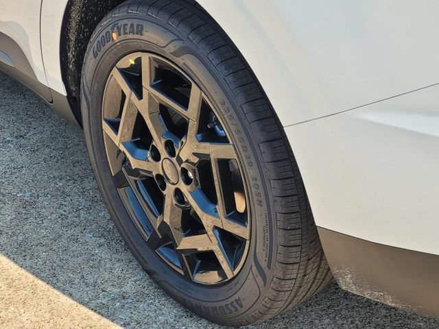 New 2027 Kia Carnival SX w/ Dark Edition Package FWD image 5