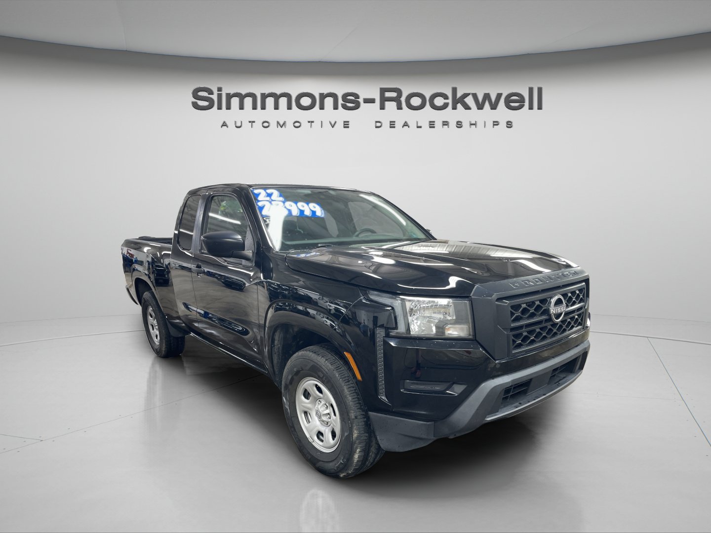 Used 2022 Nissan Frontier S RWD image 7