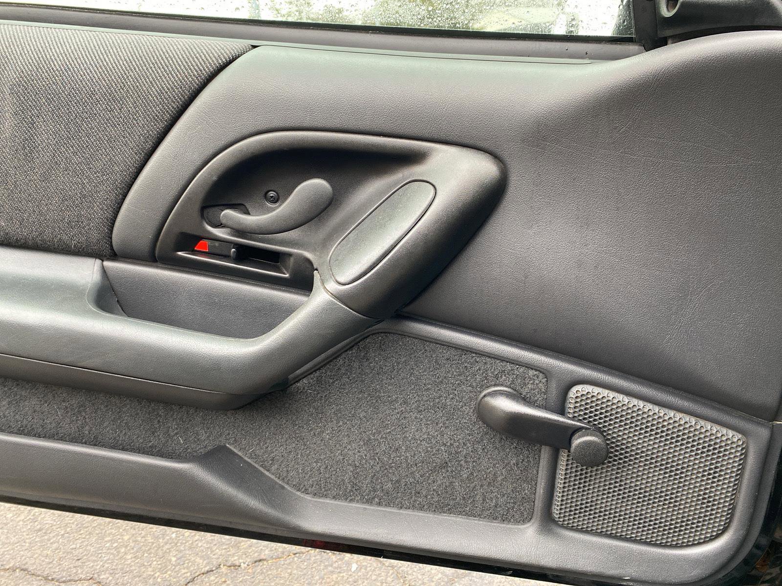 Used 1995 Chevrolet Camaro LT image 24