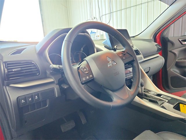 Used 2022 Mitsubishi Eclipse Cross SE image 18