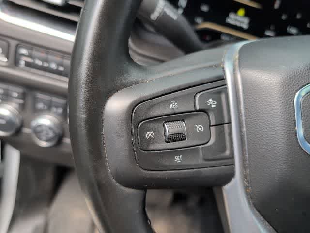 Used 2024 GMC Yukon SLE image 19