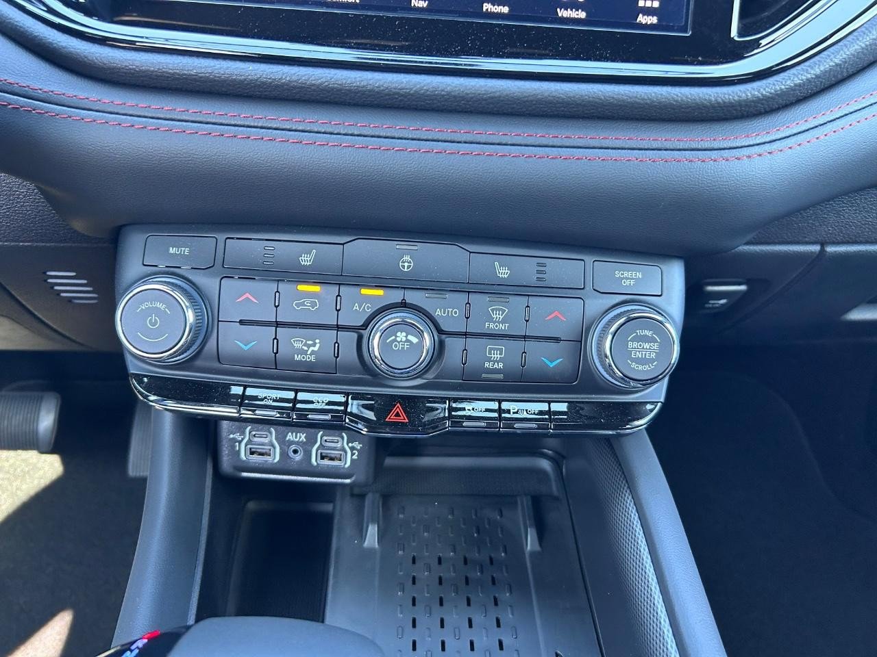 New 2026 Dodge Durango R/T image 18