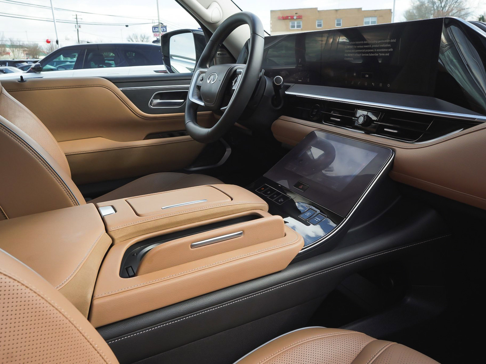 Used 2025 INFINITI QX80 Sensory AWD/4WD image 48