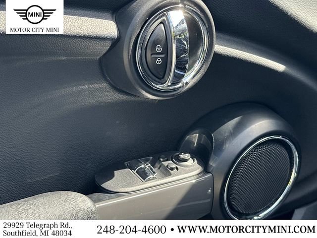 Used 2014 MINI Cooper 2-Door Hardtop FWD image 18