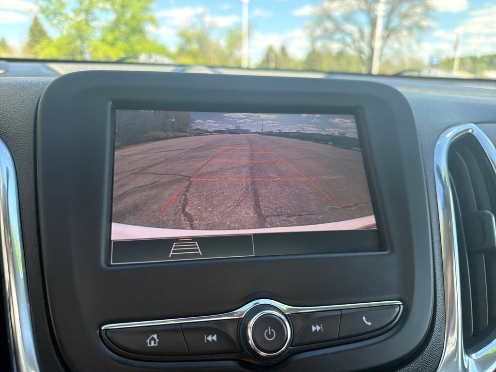 Used 2023 Chevrolet Equinox LT FWD image 18