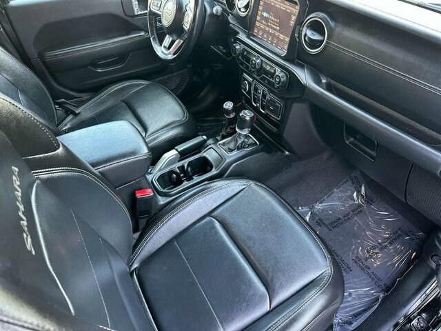 Used 2022 Jeep Wrangler Unlimited Sahara AWD/4WD image 19