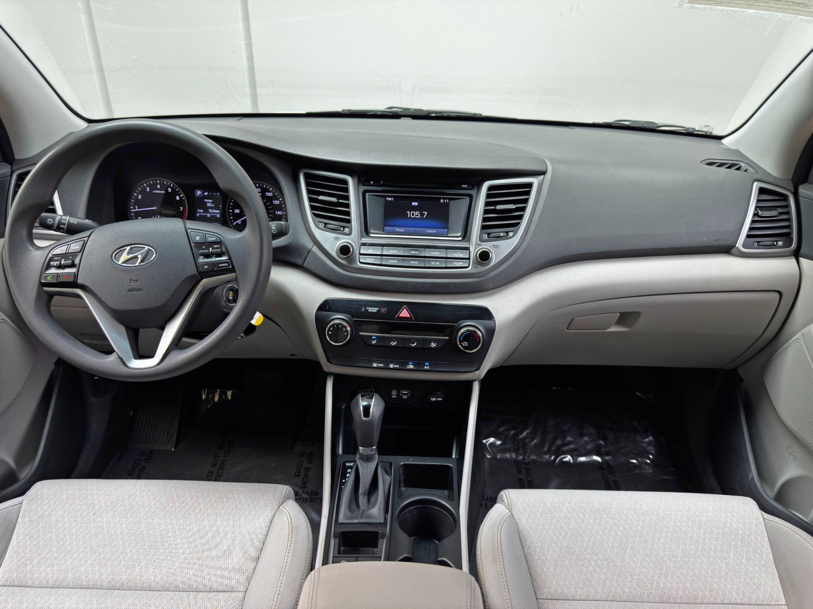 Used 2018 Hyundai Tucson SE image 11