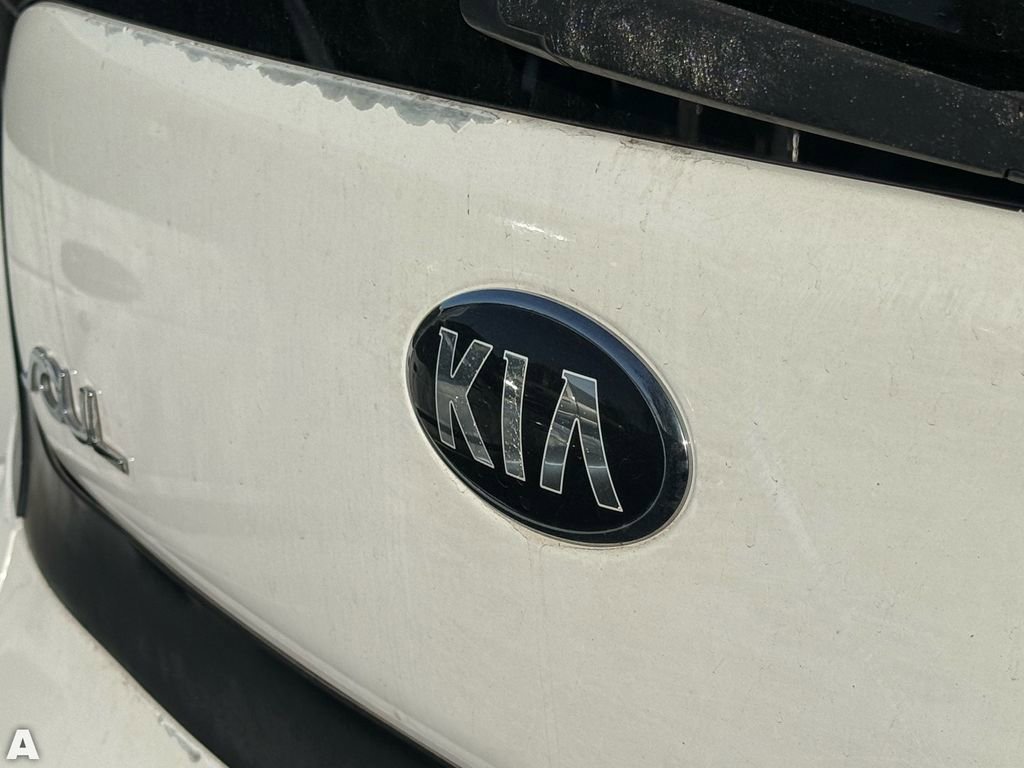 Used 2015 Kia Soul image 12