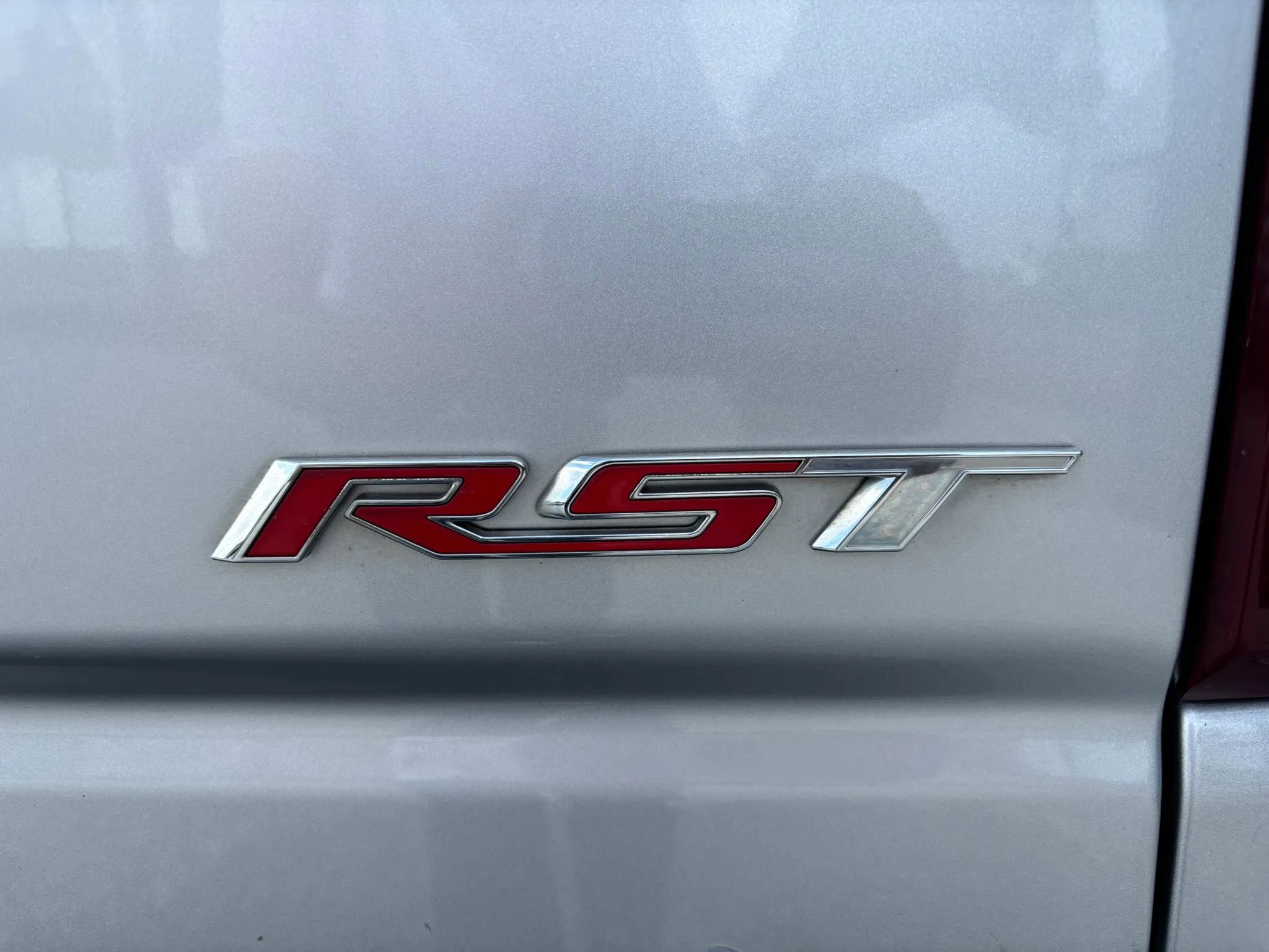 Used 2020 Chevrolet Silverado 1500 RST AWD/4WD image 13