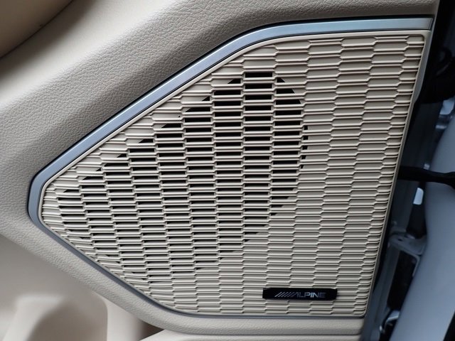 Used 2023 Jeep Grand Cherokee Limited image 18