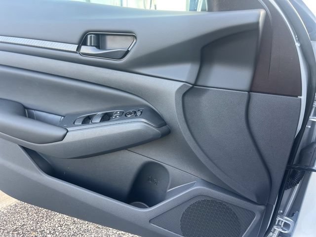 New 2025 Nissan Altima 2.5 S FWD image 6