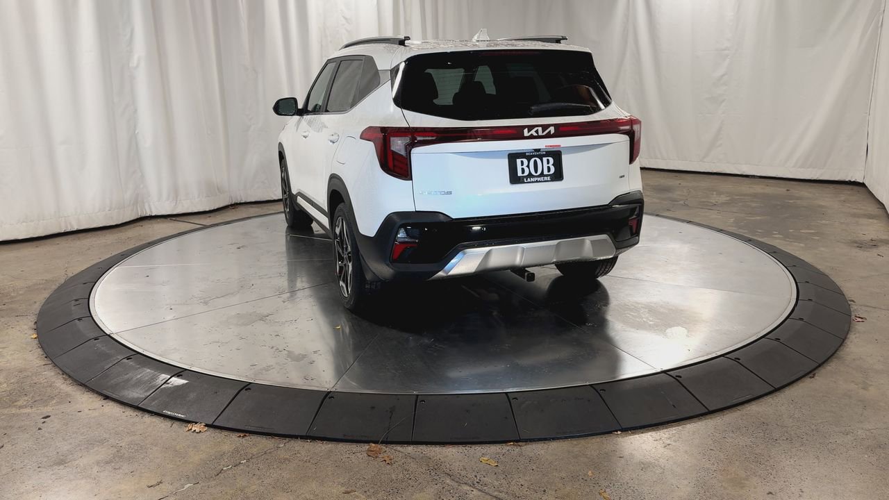 New 2026 Kia Seltos SX w/ SX Sunroof Package image 7