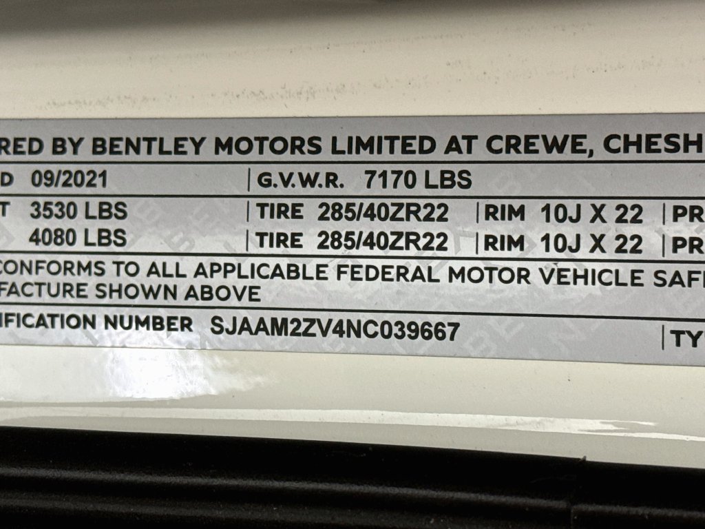 Certified 2022 Bentley Bentayga AWD/4WD image 34