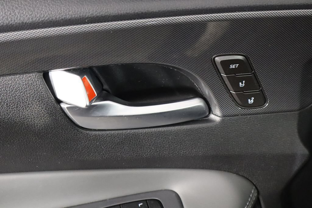 Used 2021 Hyundai Santa Fe Limited FWD image 20