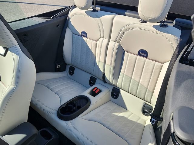 Used 2025 MINI Cooper S image 10