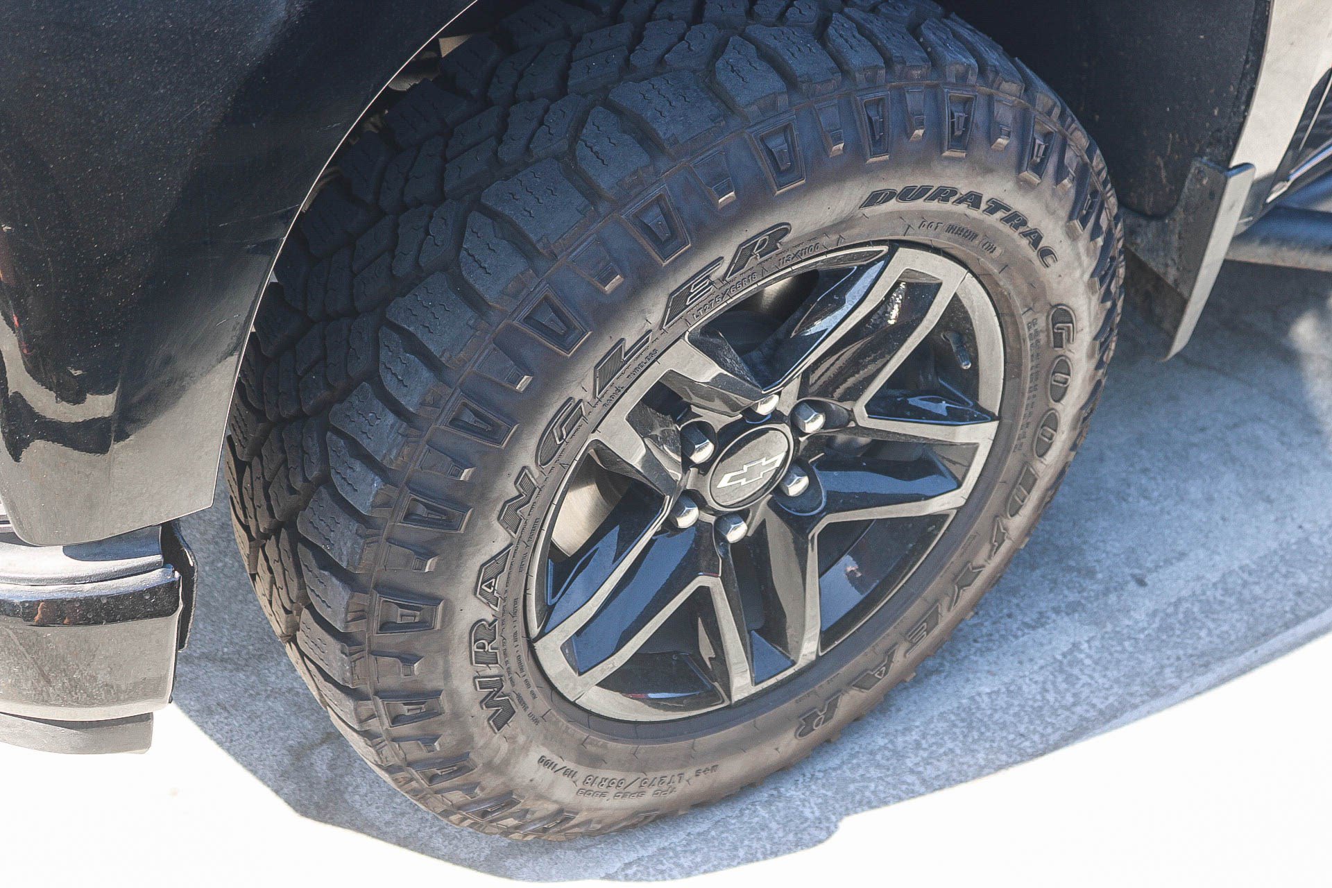 Used 2019 Chevrolet Silverado 1500 LT Trail Boss AWD/4WD image 8