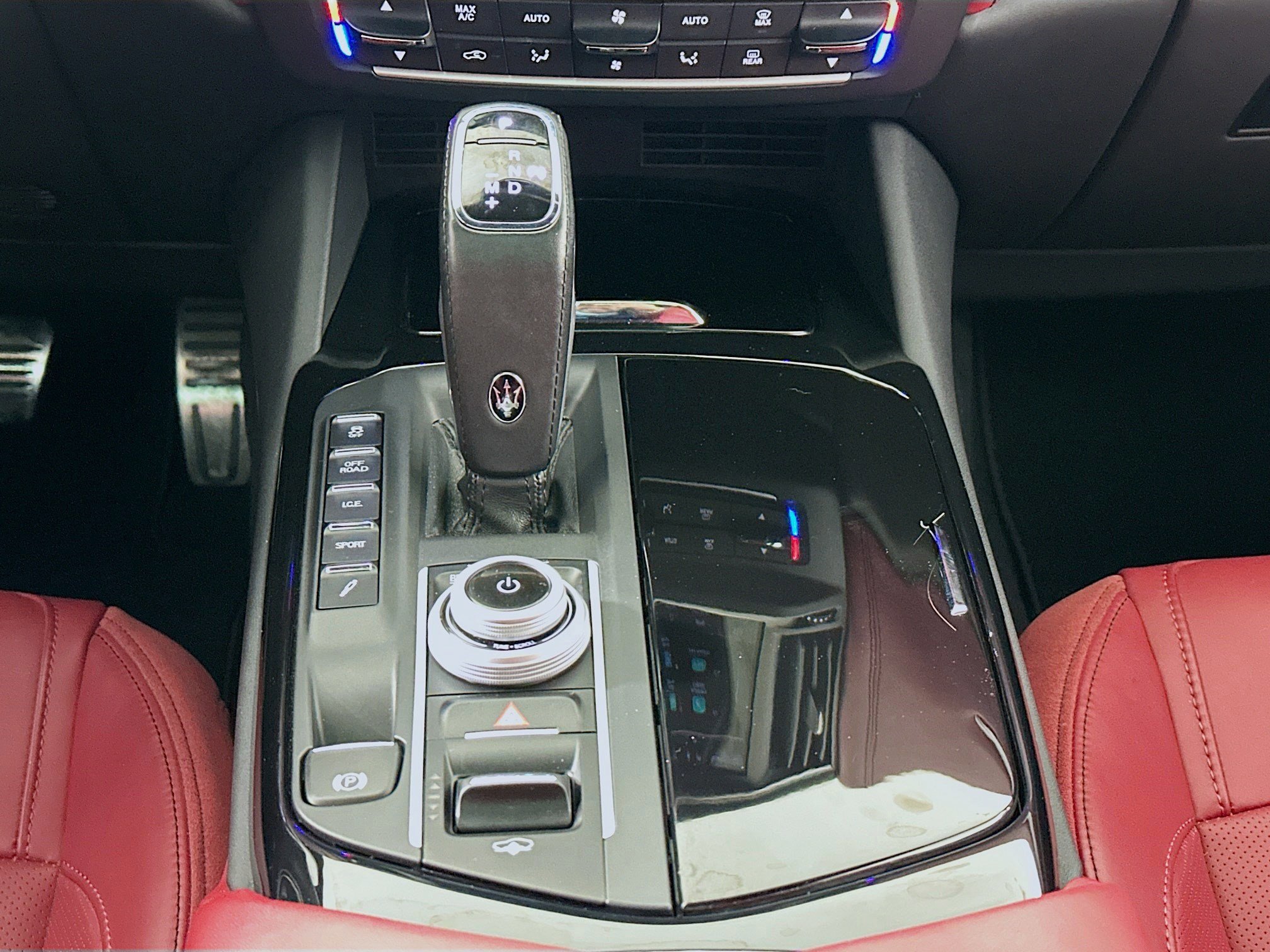 Used 2023 Maserati Levante Modena image 13