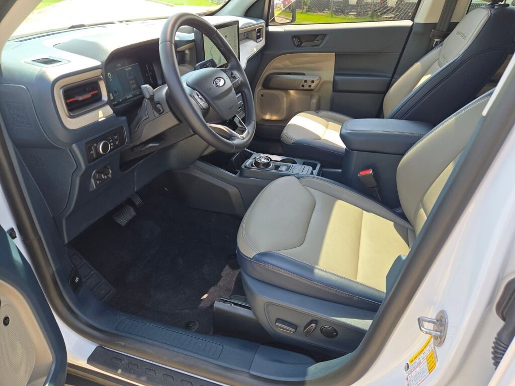 Used 2026 Ford Maverick Lariat w/ 4K Tow Package AWD/4WD image 22