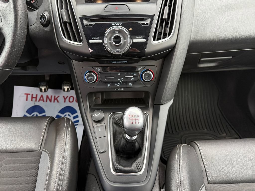 Used 2018 Ford Focus ST w/ Equipment Group 401A image 11