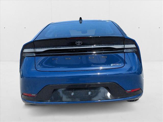 New 2025 Toyota Prius Plug-In Hybrid image 6
