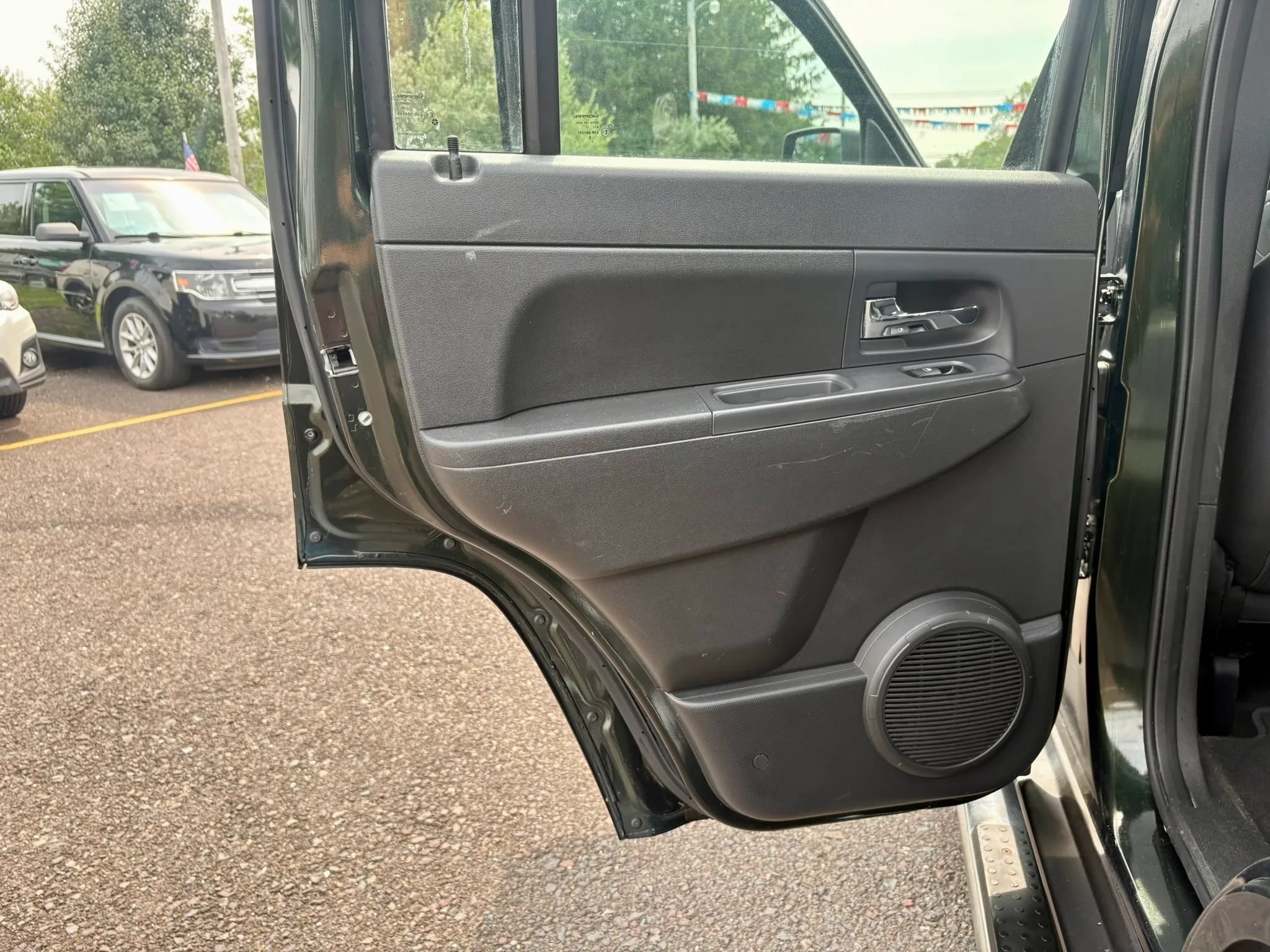 Used 2011 Jeep Liberty Sport AWD/4WD image 12
