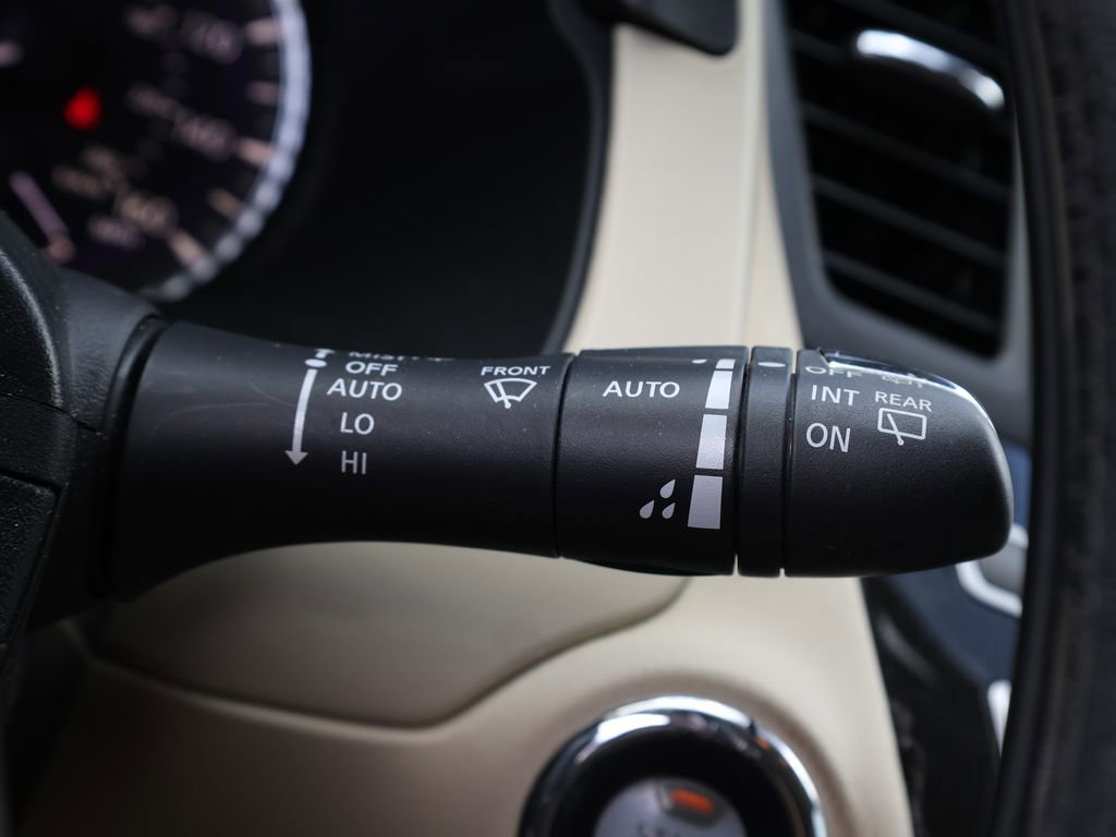 Used 2019 INFINITI QX60 Luxe w/ Essential Package FWD image 40