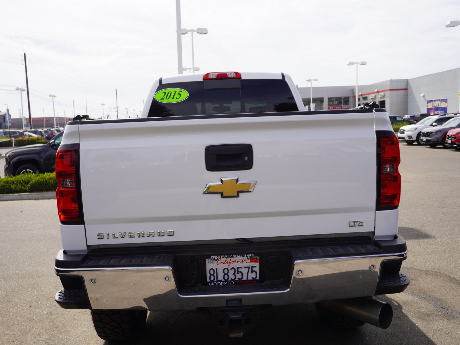 Used 2015 Chevrolet Silverado 2500 LTZ w/ Duramax Plus Package AWD/4WD image 10