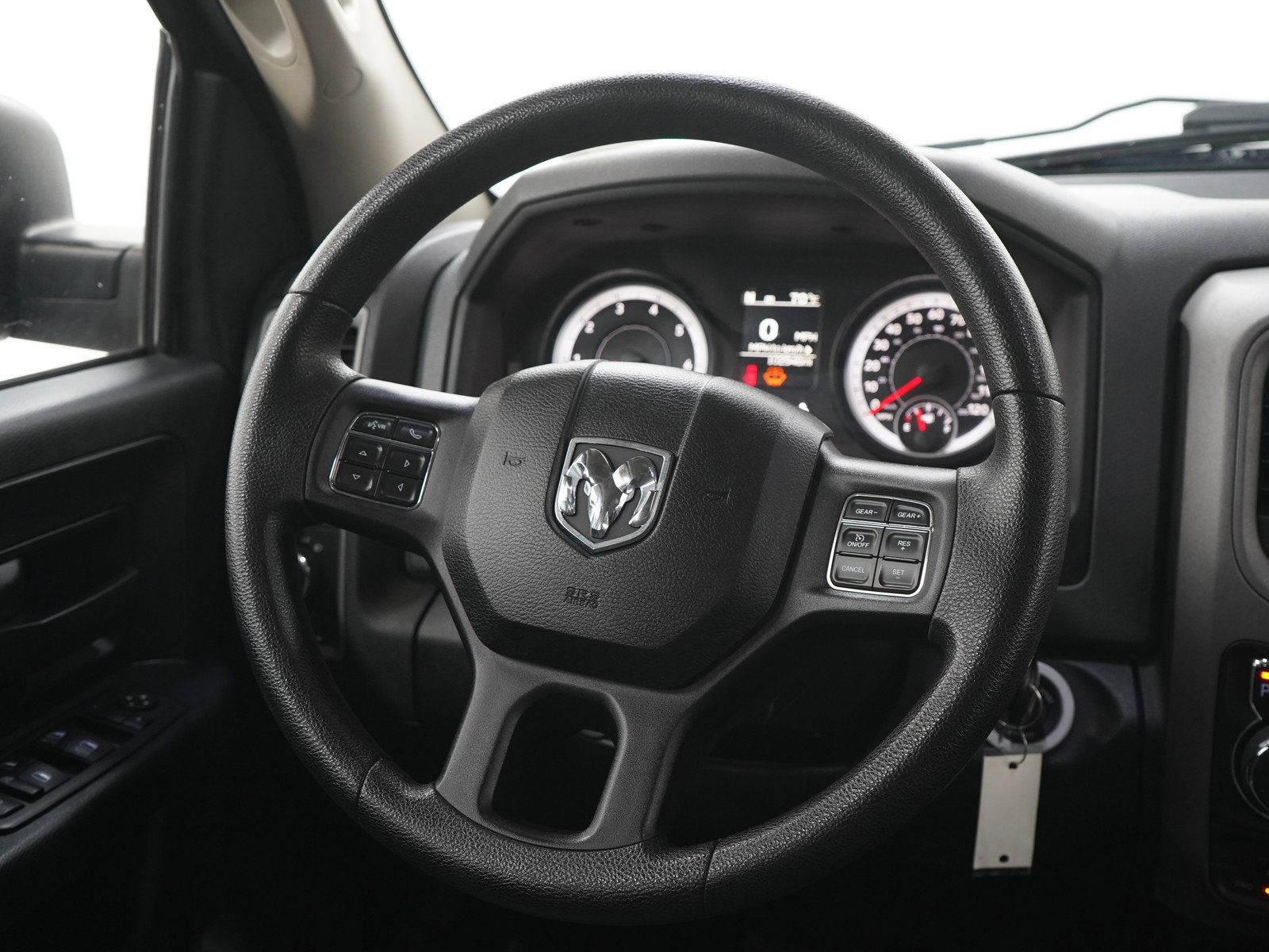 Used 2014 RAM 1500 Express AWD/4WD image 17