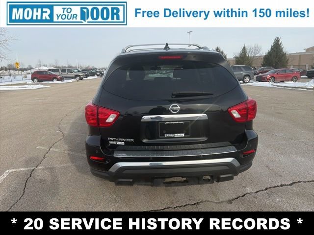 Used 2020 Nissan Pathfinder S image 4