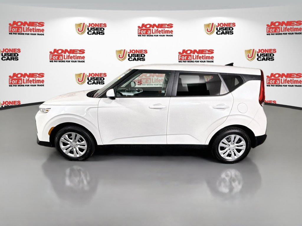 Used 2021 Kia Soul LX FWD image 12