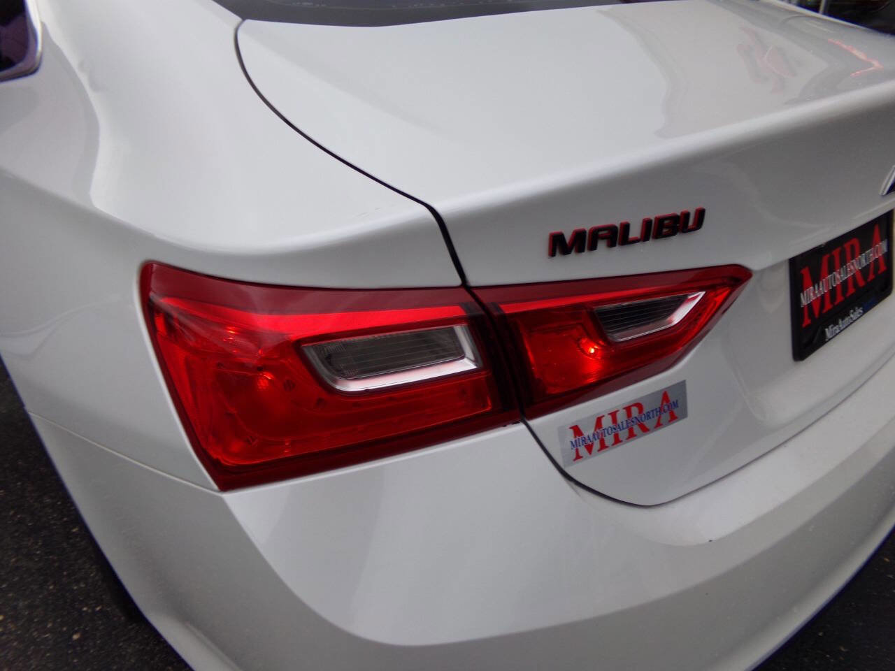 Used 2018 Chevrolet Malibu LT w/ Redline Edition image 21