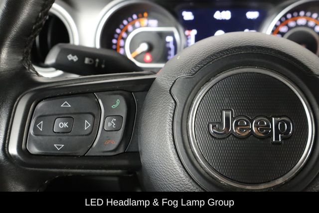 Used 2022 Jeep Gladiator Sport AWD/4WD image 8