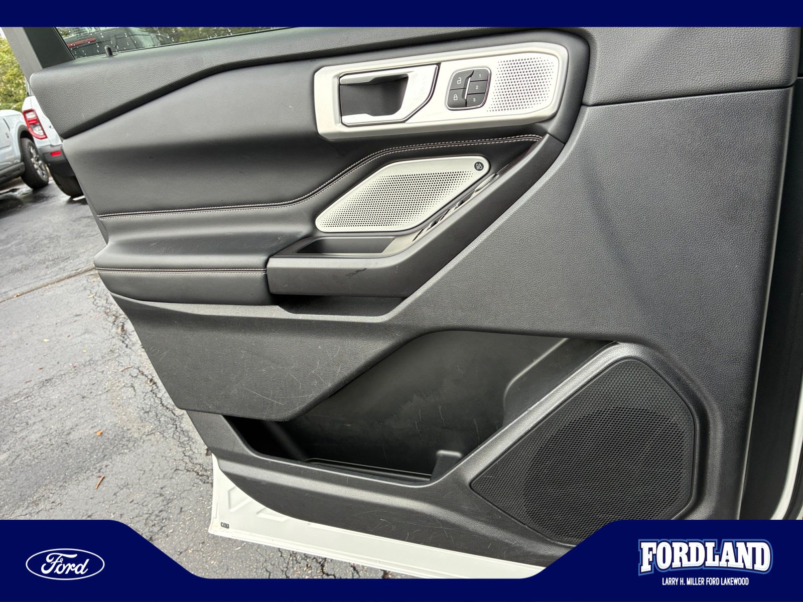 Used 2020 Ford Explorer ST w/ ST Street Pack AWD/4WD image 13