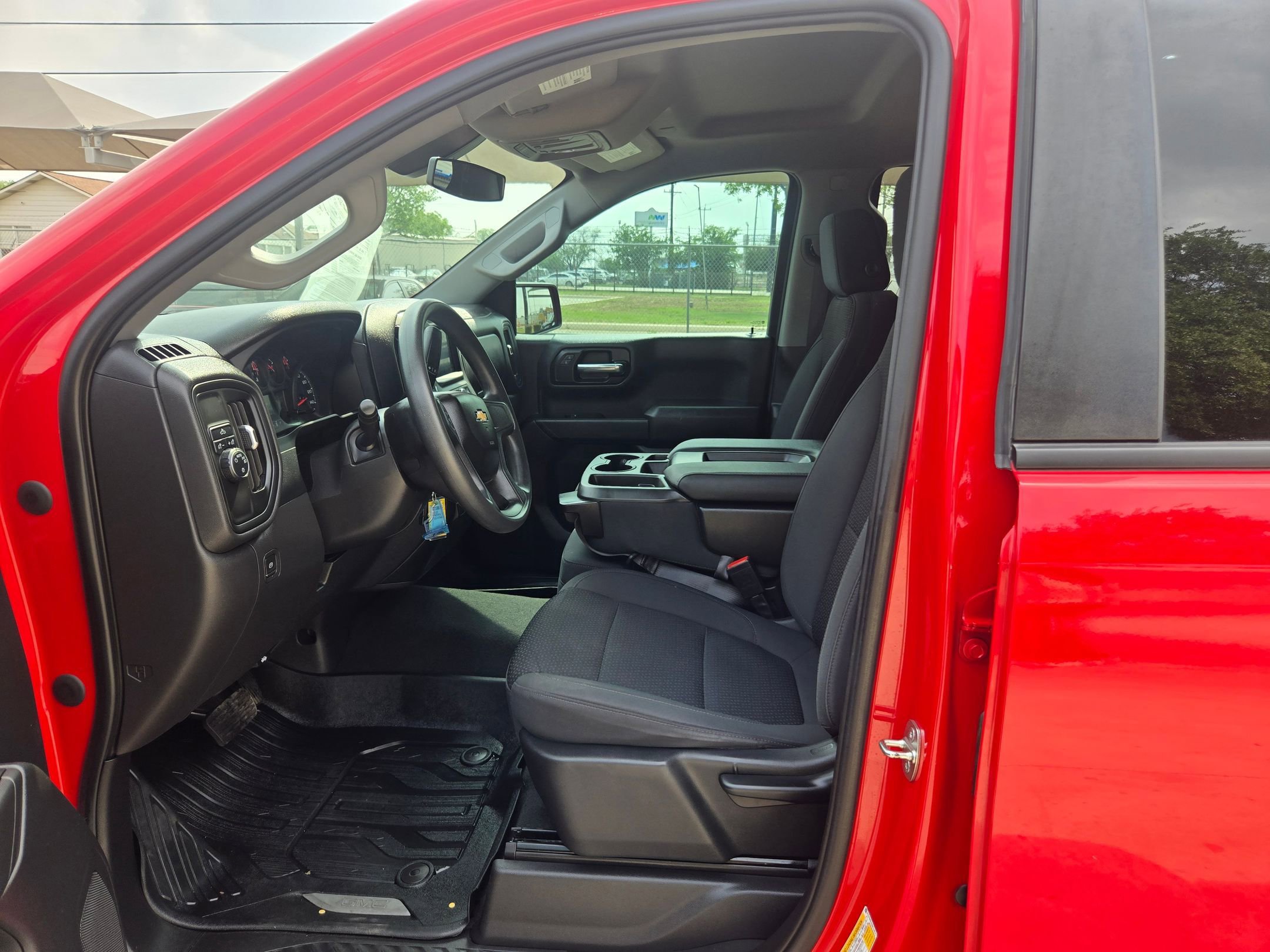 Certified 2022 Chevrolet Silverado 1500 Custom RWD image 9