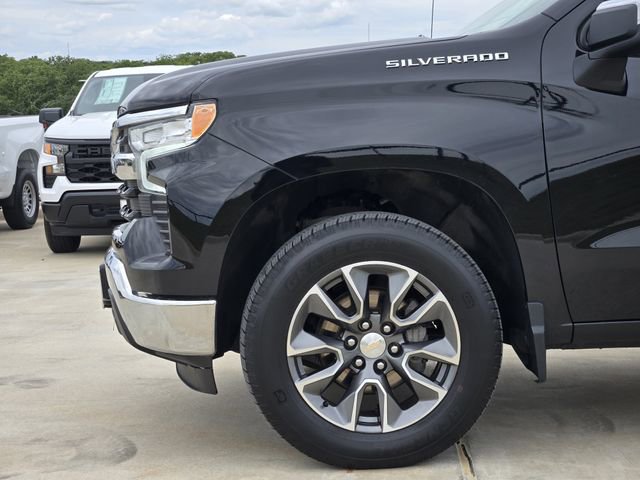 Used 2023 Chevrolet Silverado 1500 LT AWD/4WD image 10