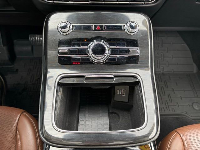Used 2023 Lincoln Nautilus Reserve image 23