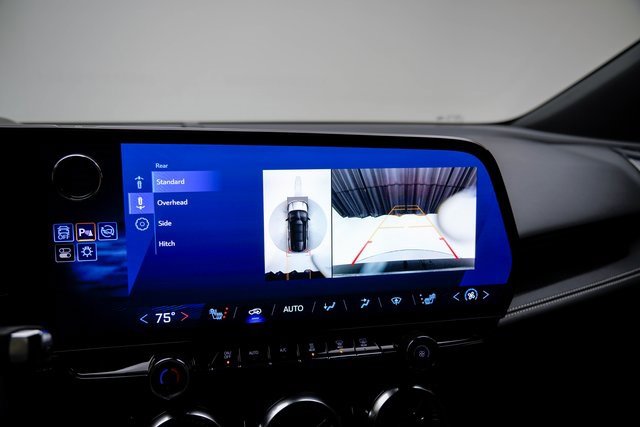 Used 2024 Chevrolet Blazer EV LT image 28