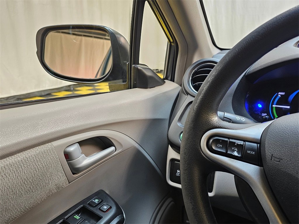 Used 2013 Honda Insight LX image 30