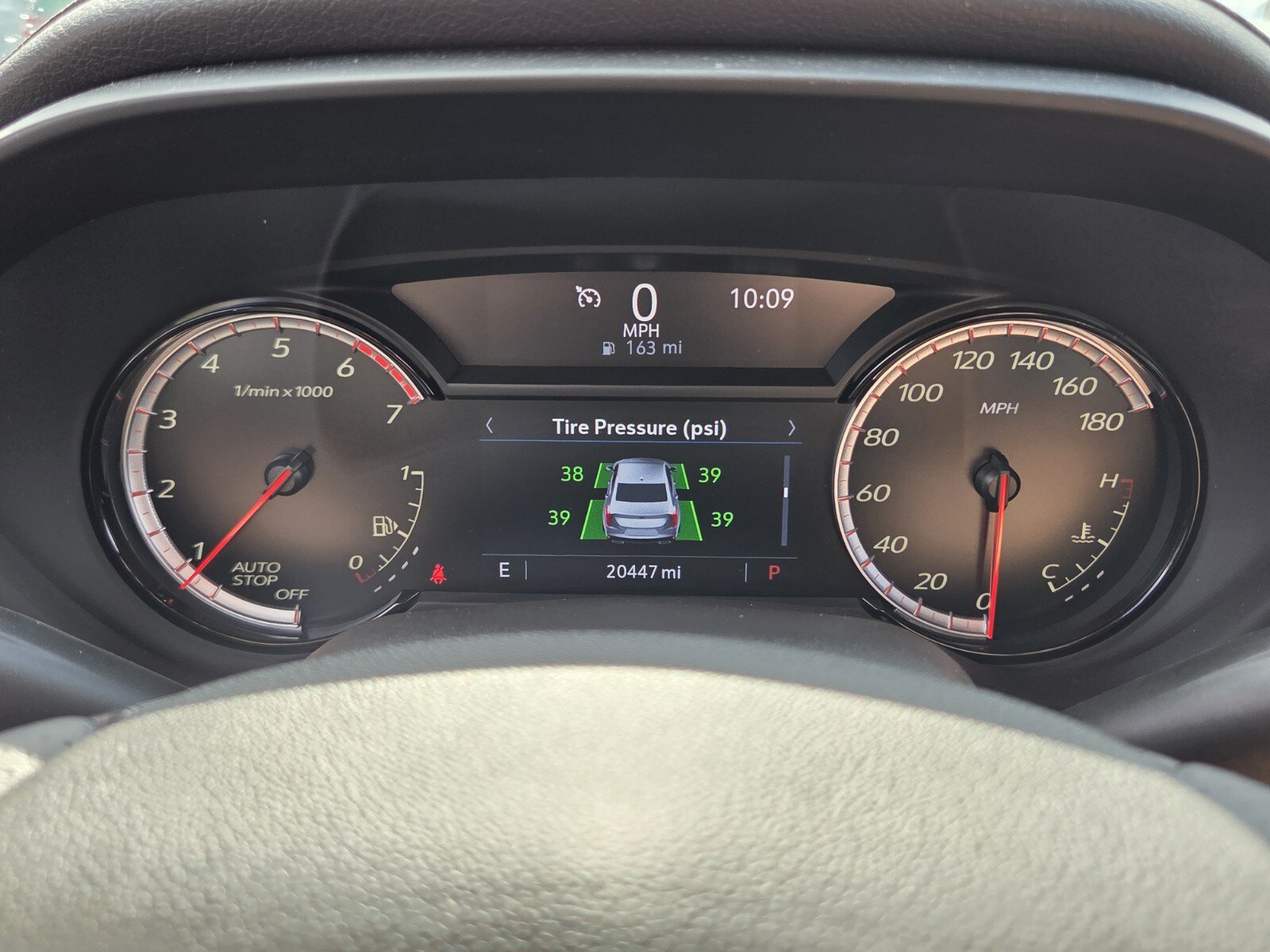 Used 2020 Cadillac CT4 V w/ Climate Package RWD image 31