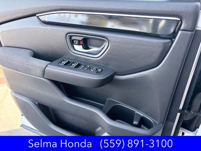 Certified 2023 Honda Pilot Sport image 11
