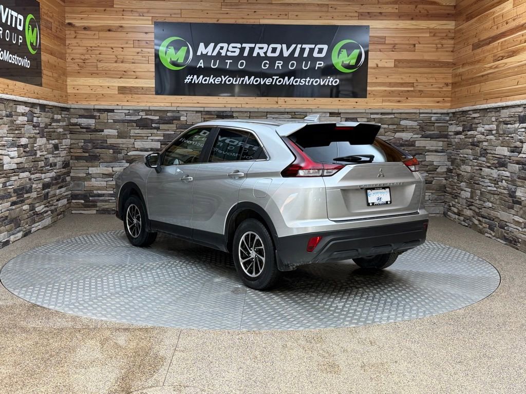Used 2022 Mitsubishi Eclipse Cross ES image 7