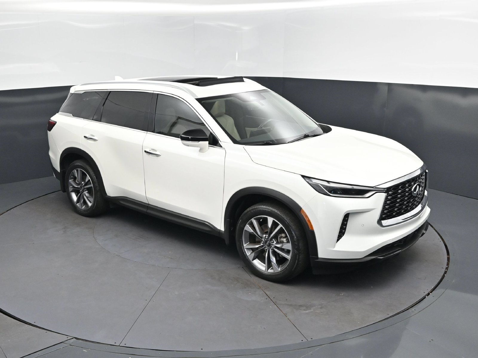 Used 2024 INFINITI QX60 Luxe FWD image 37