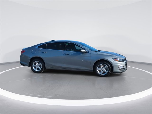 Used 2024 Chevrolet Malibu LS image 9