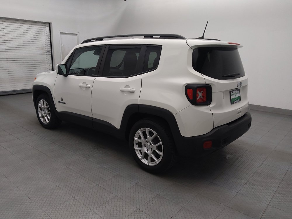 Used 2020 Jeep Renegade Latitude w/ Popular Equipment Group FWD image 3
